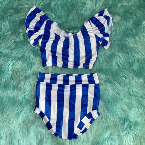 Other - 🦋Adorable Blue Striped short set💙
